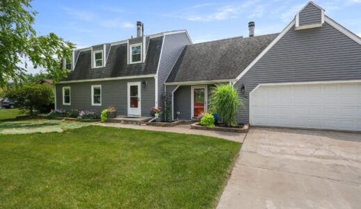 1158 Sunnyslope Drive Crown Point, IN