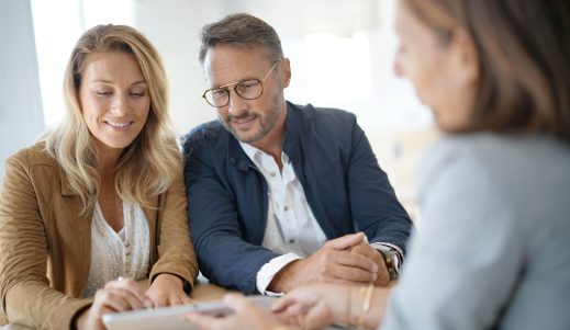 How Can a Realtor Help You Navigate a Competitive Real Estate Market?