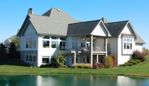 Why Buying a Lake House is a Great Investment