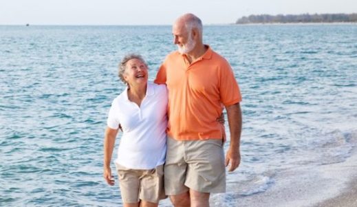 Thinking of Buying a Retirement Home in Naples? What You Need to Know